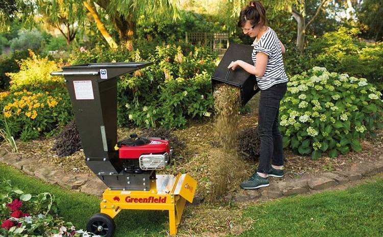 Измельчитель садовый электрический для веток и травы: типы устройств, как правильно выбрать и отзывы владельцев