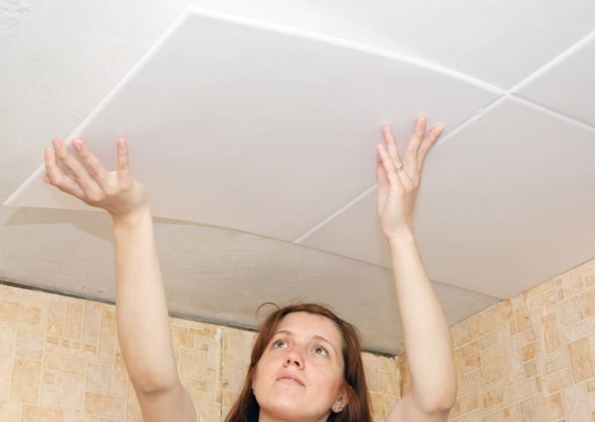 Бесшовная потолочная плитка: как правильно клеить, фото, видео