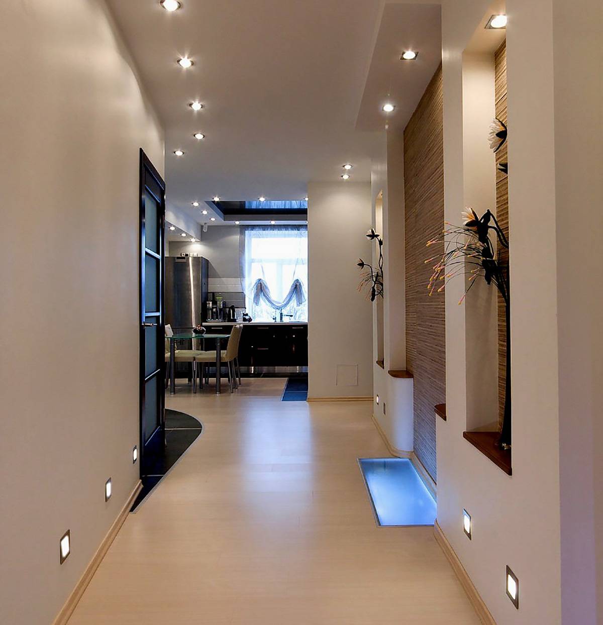 варианты освещения коридора длинного в квартире