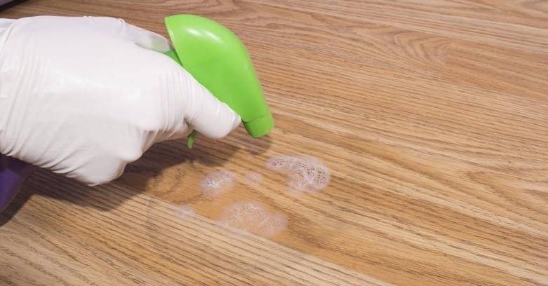 Как отмыть линолеум от въевшейся грязи в домашних условиях?