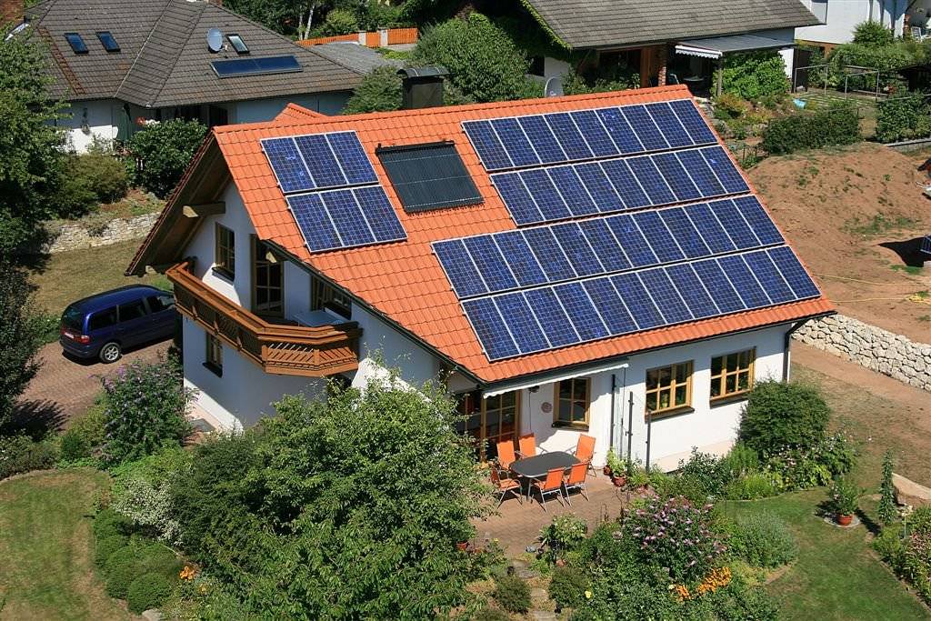 Выбор комплекта солнечных батарей для дачи