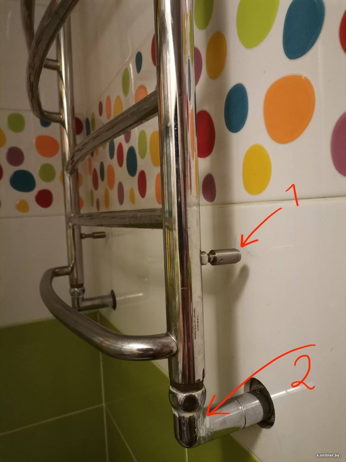 Установка полотенцесушителя в ванной - видео и фото по монтажу