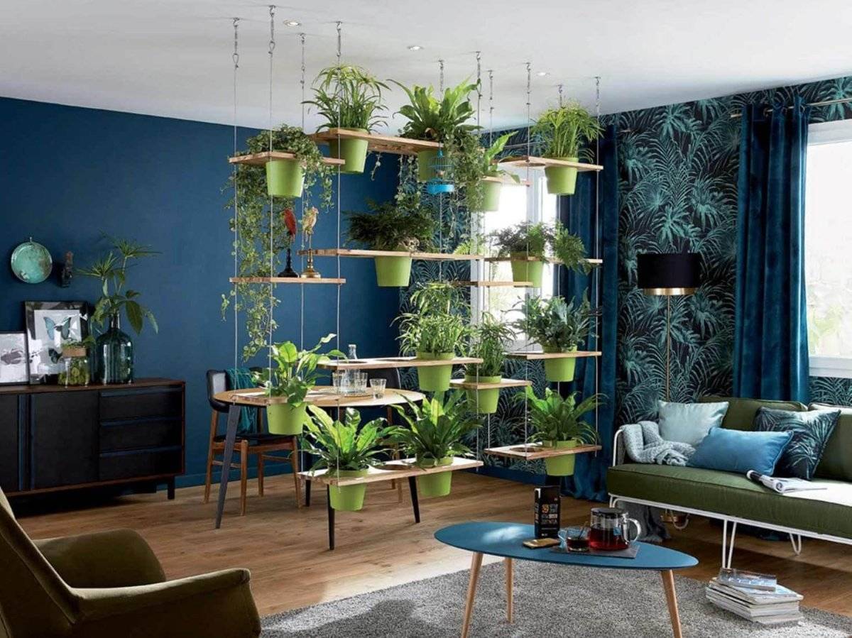 Весь покрытый зеленью, абсолютно весь: декор и устройство цветущих стен в обычном доме