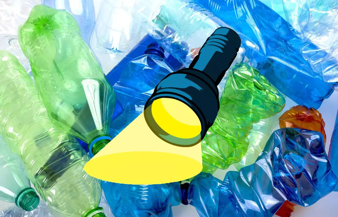Светильник из бутылки своими руками: из стеклянных или пластиковых