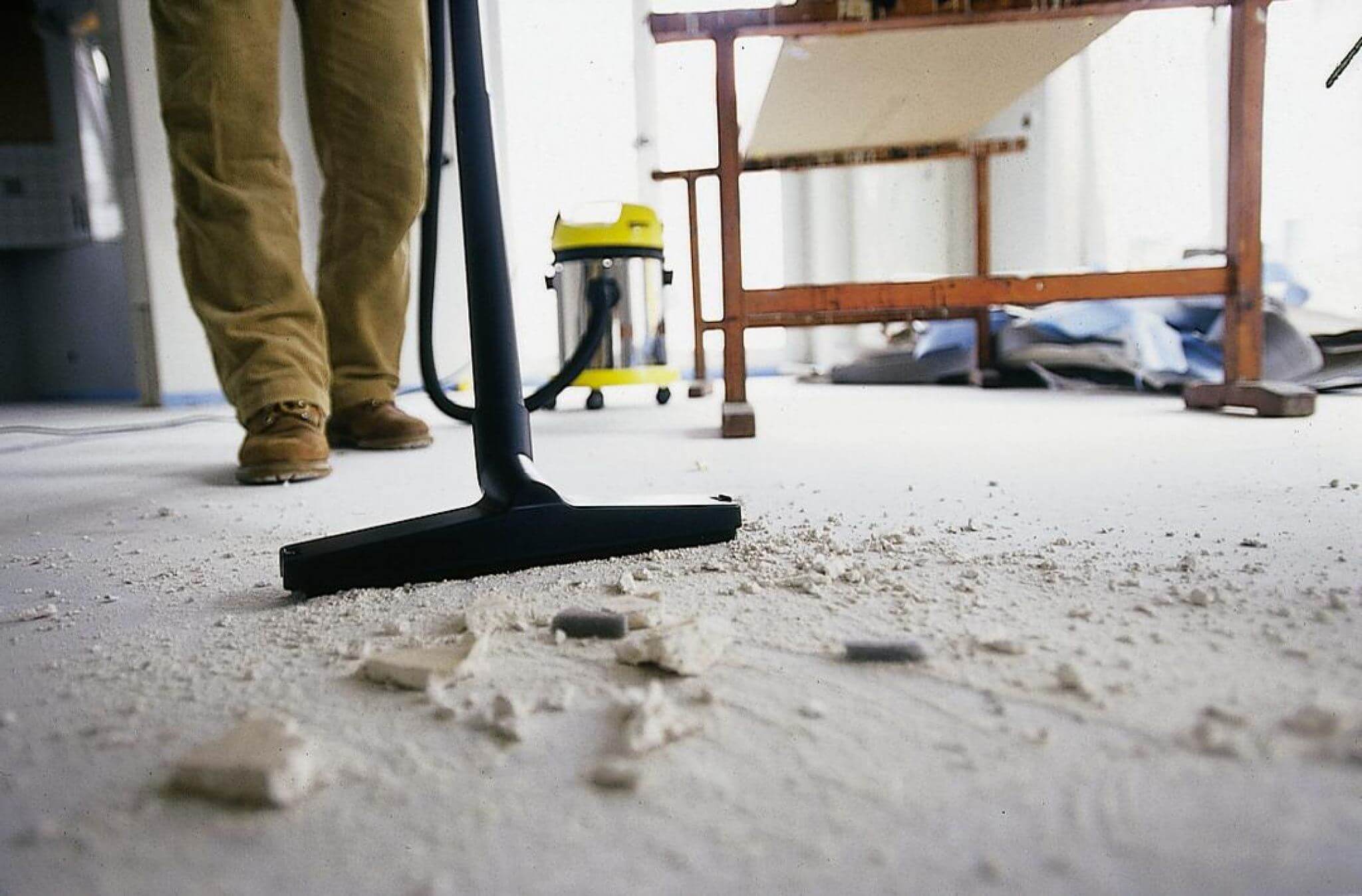Как избавиться от пыли в квартире: во время и после ремонта