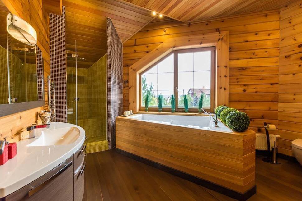 Как сделать ванную комнату в деревянном доме: возможности, ограничения и технологии