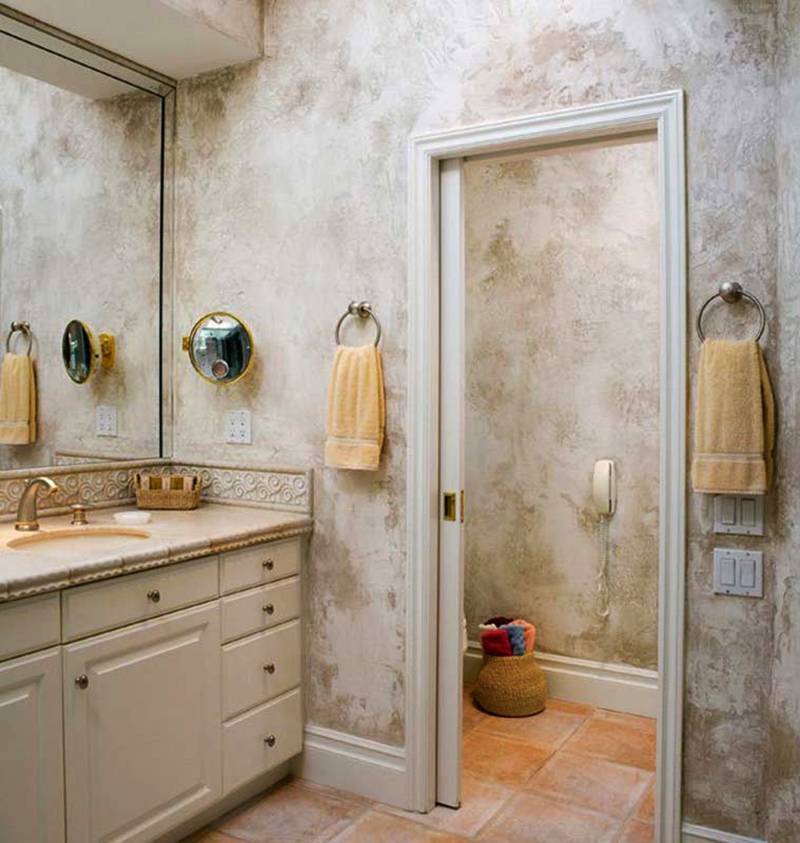 Декоративная штукатурка в ванной комнате: сравнение разновидностей, инструкция по нанесению, 7 примеров удачного использования