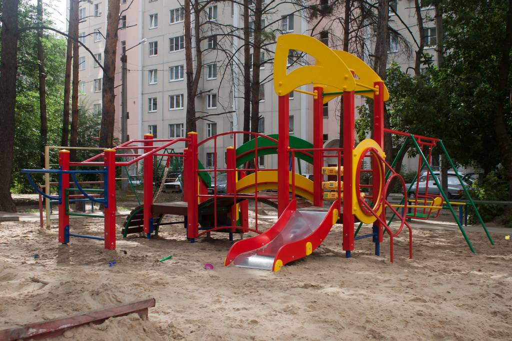 Детские площадки — требования и содержание