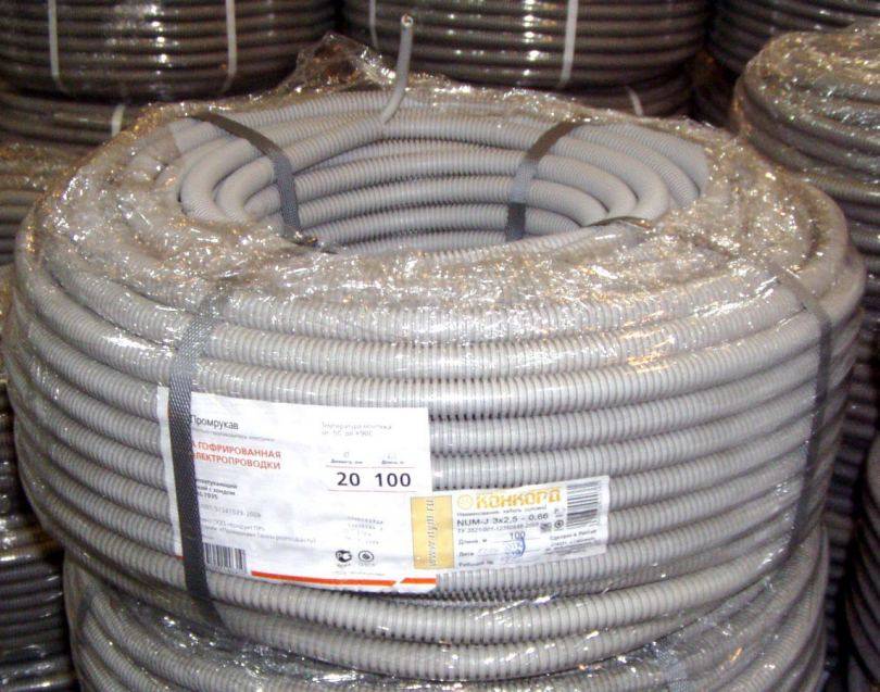 Гофра для кабеля и проводов: обзор видов, размеры, стоимость и нормы прокладки электропроводки