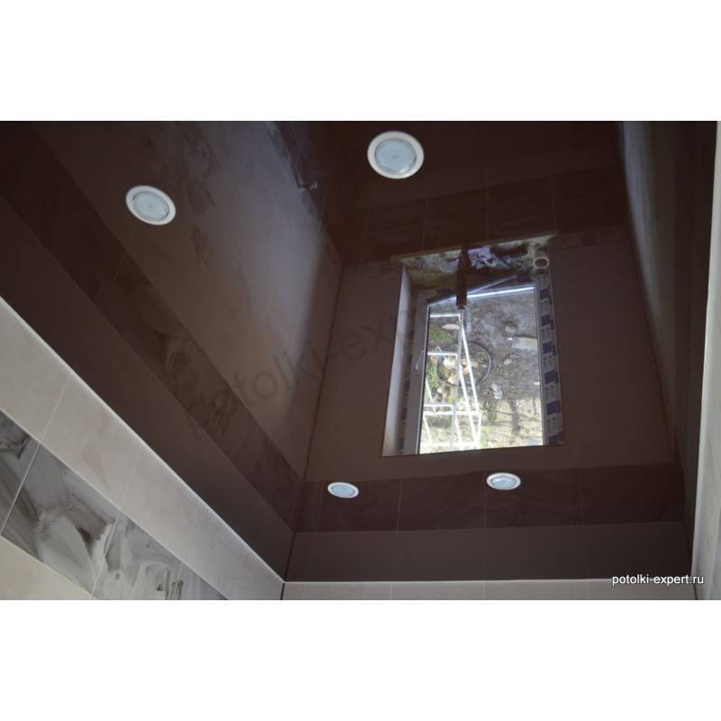 Коричневый потолок (73 фото) натяжных и подвесных конструкций