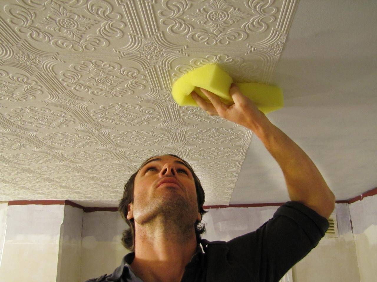 Бесшовная потолочная плитка: инструкция, как сделать своими руками, фото и видео