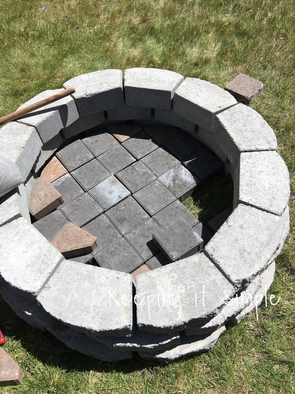 Очаг для костра своими руками: круглый, квадратный, из бетона, кирпича, камня (25 фото)