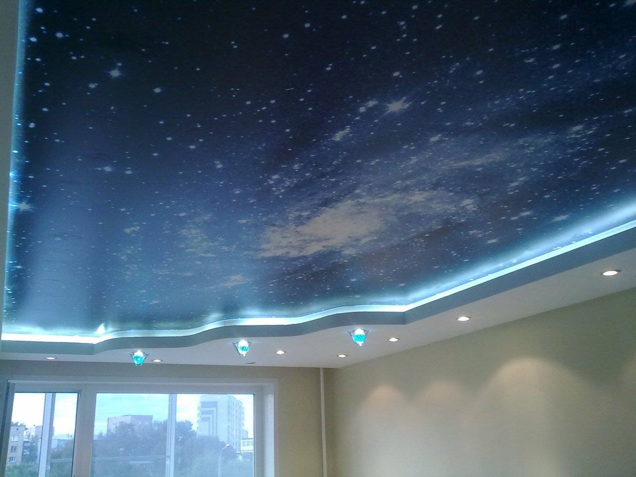 Как сделать звездное небо на потолке