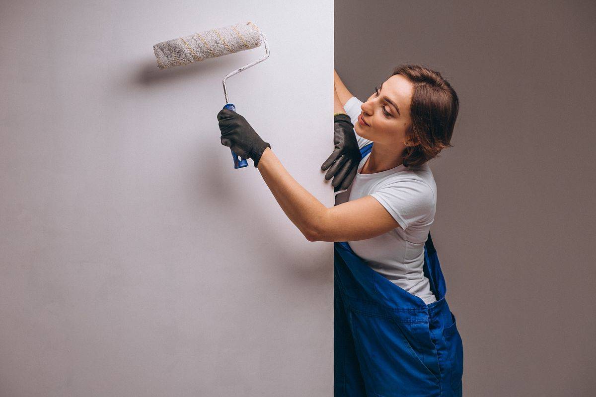  красиво покрасить стены в квартире своими руками вместо обоев фото