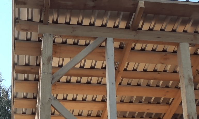 Односкатная крыша для бани: технология строительства