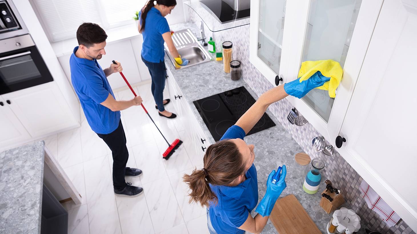 Уборка после ремонта – особенности генеральной уборки помещений своими руками