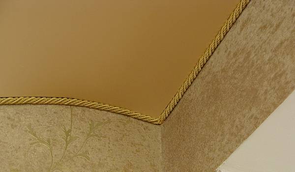 Декоративный шнур для натяжных потолков: окантовка и фото, отделка кантом, как крепить