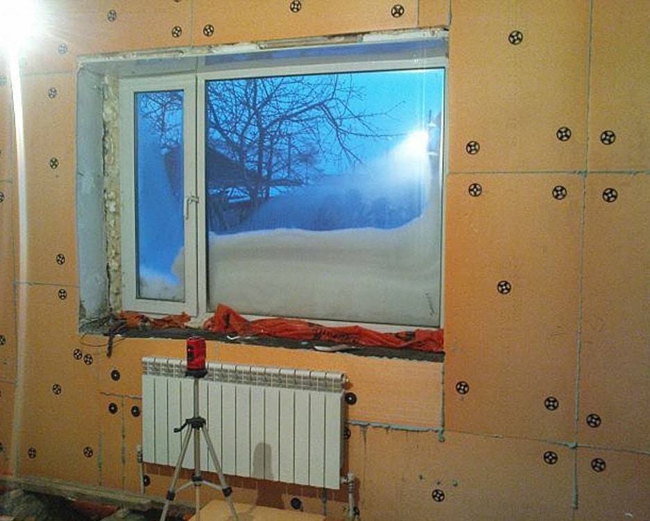 Утепление стен изнутри в квартире панельного дома: когда это необходимо, как утеплить внутри своими руками?