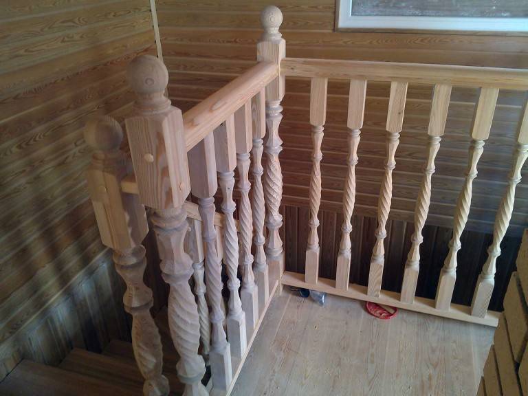 Как установить балясины на лестницу своими руками | «букдуб» в санкт-петербурге